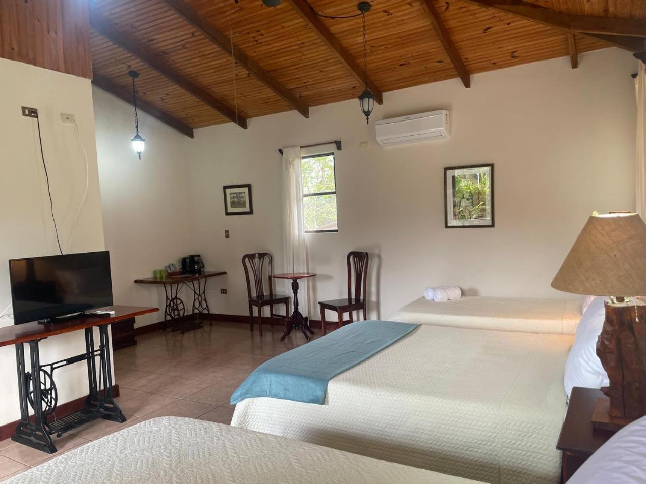Kakao Lodge & Garden Rio Celeste Bijagua Eksteriør billede